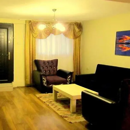 Bayer Apartment *