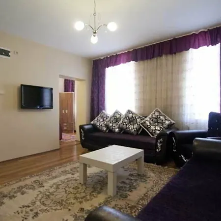 Bayer Apartment *